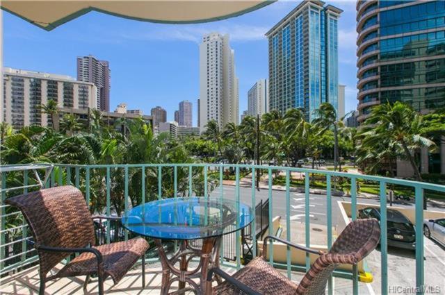 Waikiki 2Br King/King Beds Newly Renovated Apartamento Honolulu Exterior foto